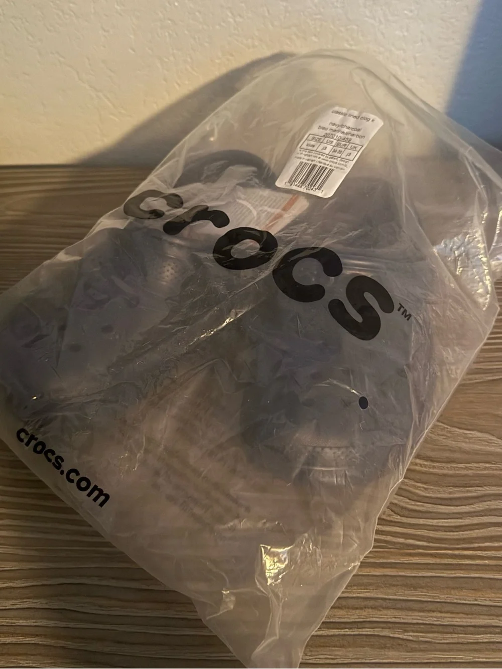 CROCS Kids Classic Lined Clog - Navy Blue with Gray Lining